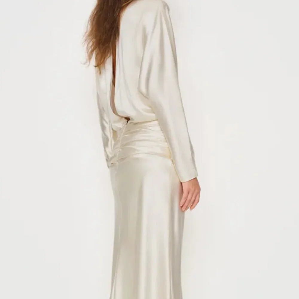 Reformation - Picture 3 of 4